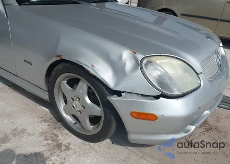 2001 Mercedes-Benz Slk 230 Kompressor z USA, uszkodzony, nr VIN WDBKK49F51F233449